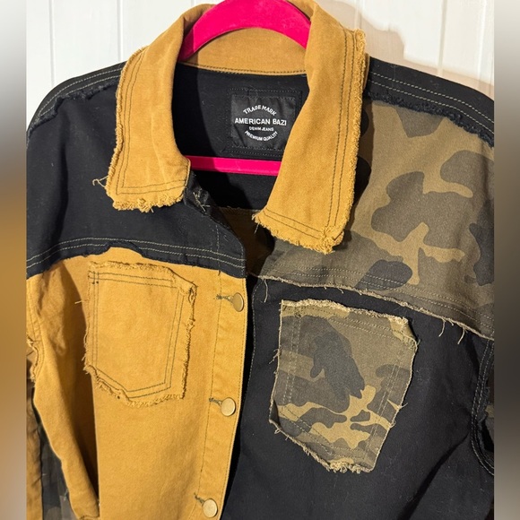 American Bazi - Cropped Patch Camo Jacket - Picture 3 of 7